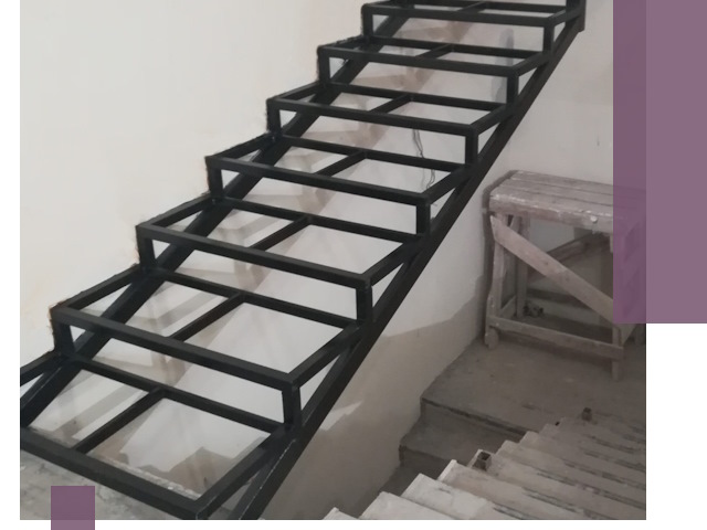 Демонтаж лестниц на металлокаркасе в Новочеркасске: быстрый вывоз и разбор