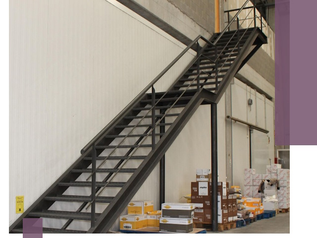 Лестницы для производства в Новочеркасске — изготовление и монтаж