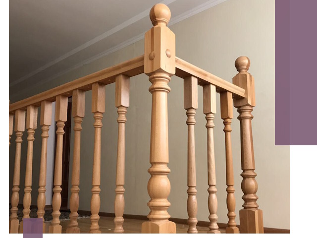 Деревянные перила на заказ в Новочеркасске: монтаж и изготовление