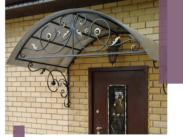 Изготовление козырьков из металла под ключ в Новочеркасске