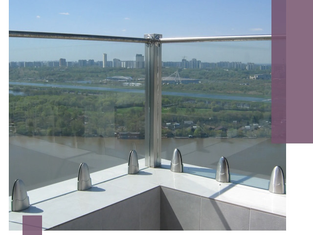 Стеклянные парапеты премиум класса в Новочеркасске для домов и бизнесов